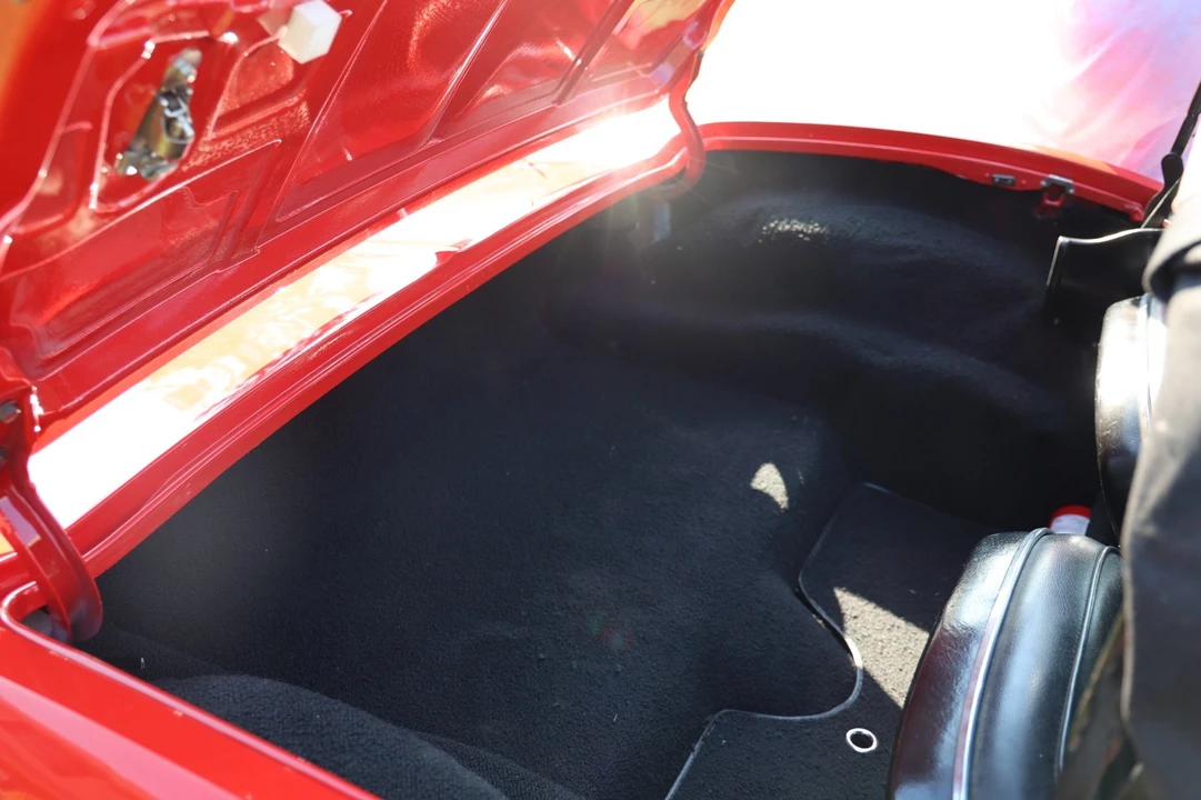 1966 Chevrolet Corvette C2 - Image 20 of 31
