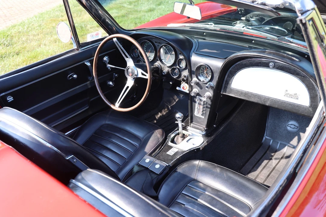 1966 Chevrolet Corvette C2 - Image 15 of 31