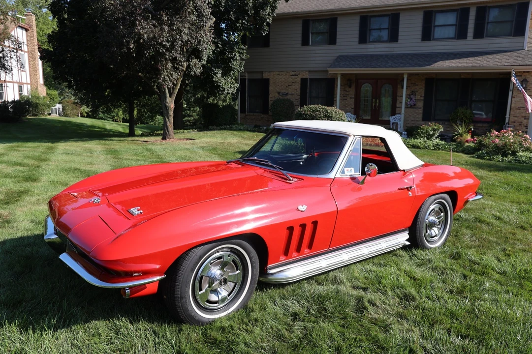 1966 Chevrolet Corvette C2 - Image 5 of 31