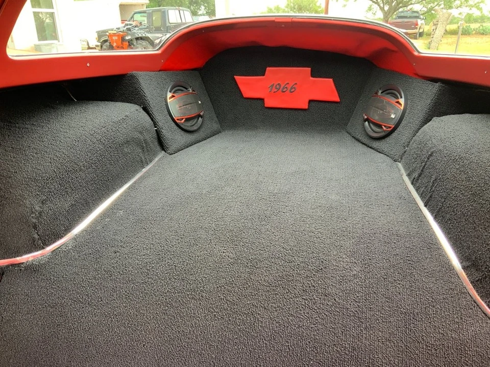 1966 Chevrolet Corvette C2 - Image 4 of 31