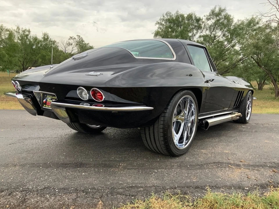1966 Chevrolet Corvette C2 - Image 6 of 31