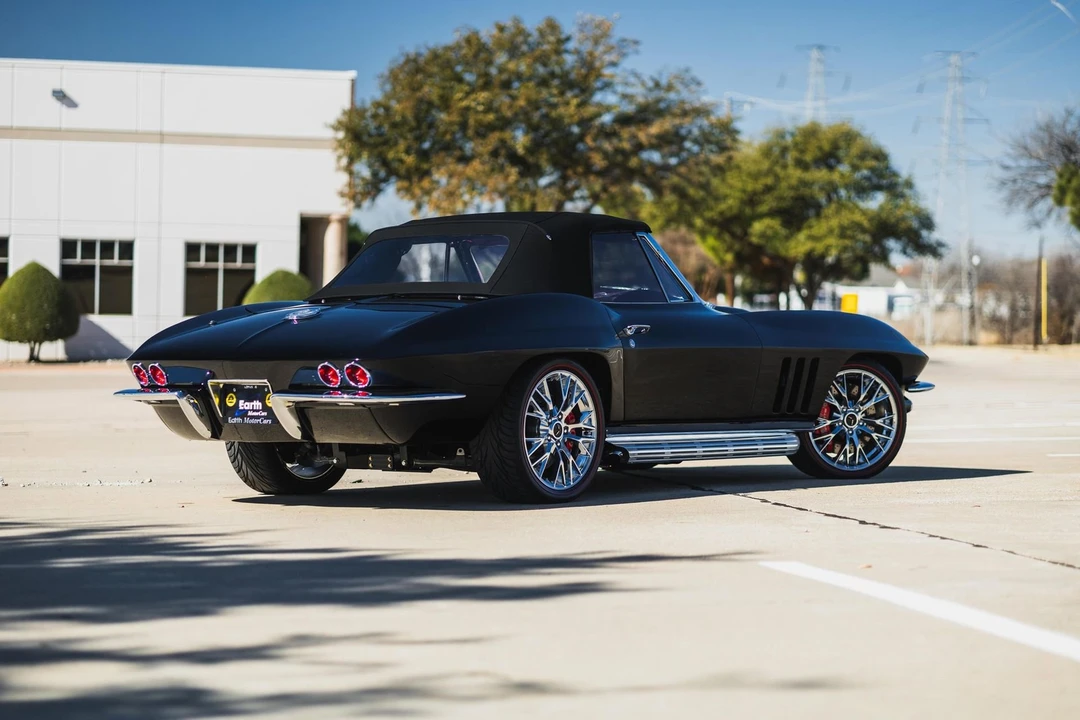 1966 Chevrolet Corvette C2 - Image 8 of 12