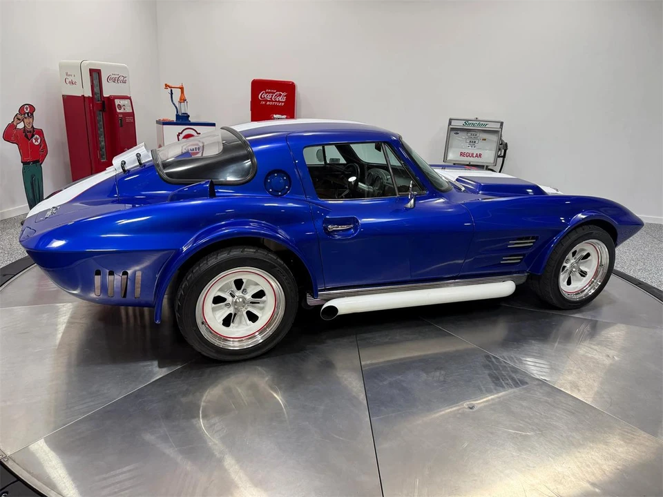 1966 Chevrolet Corvette C2 - Image 21 of 31