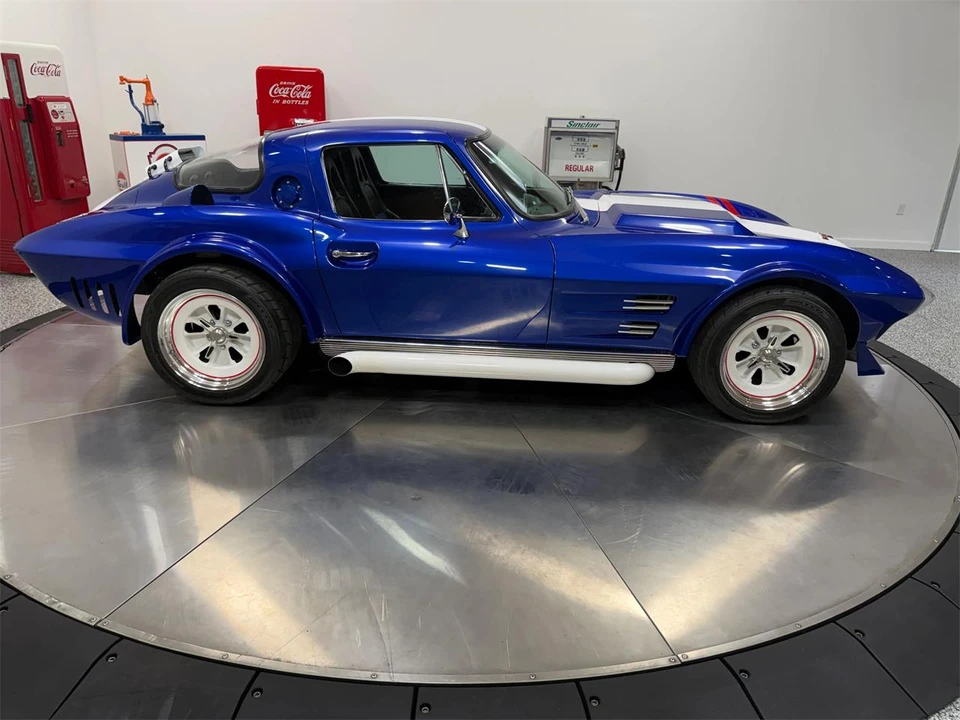1966 Chevrolet Corvette C2 - Image 22 of 31