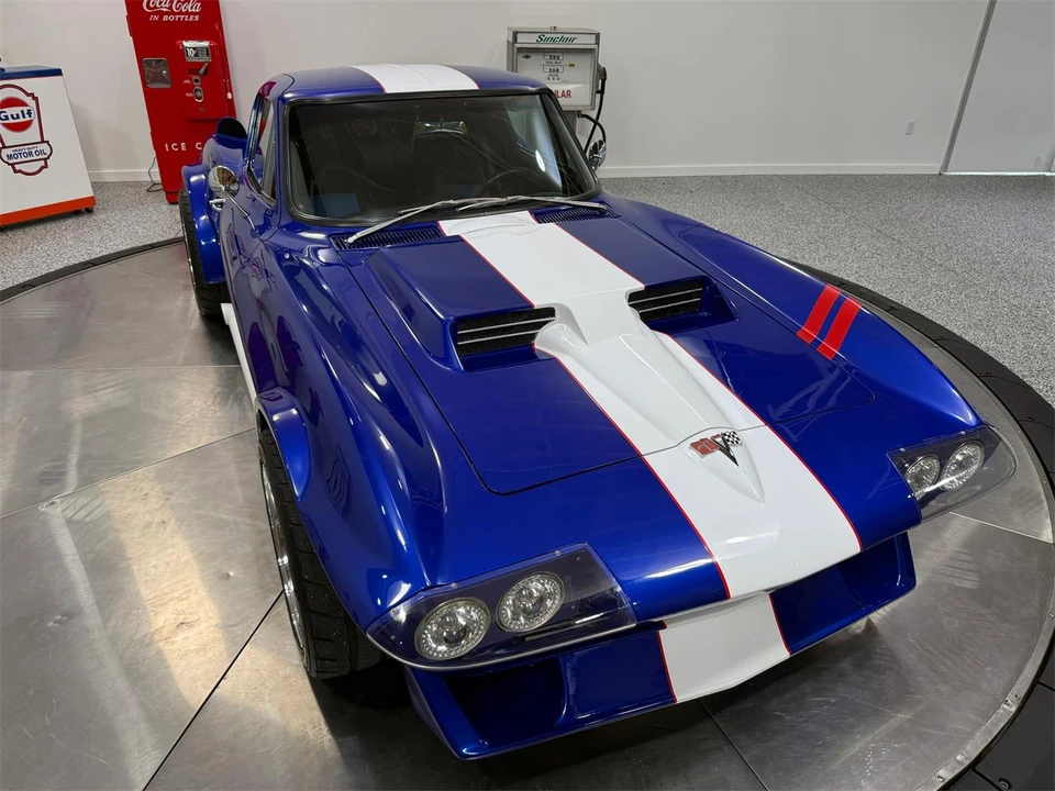 1966 Chevrolet Corvette C2 - Image 4 of 31