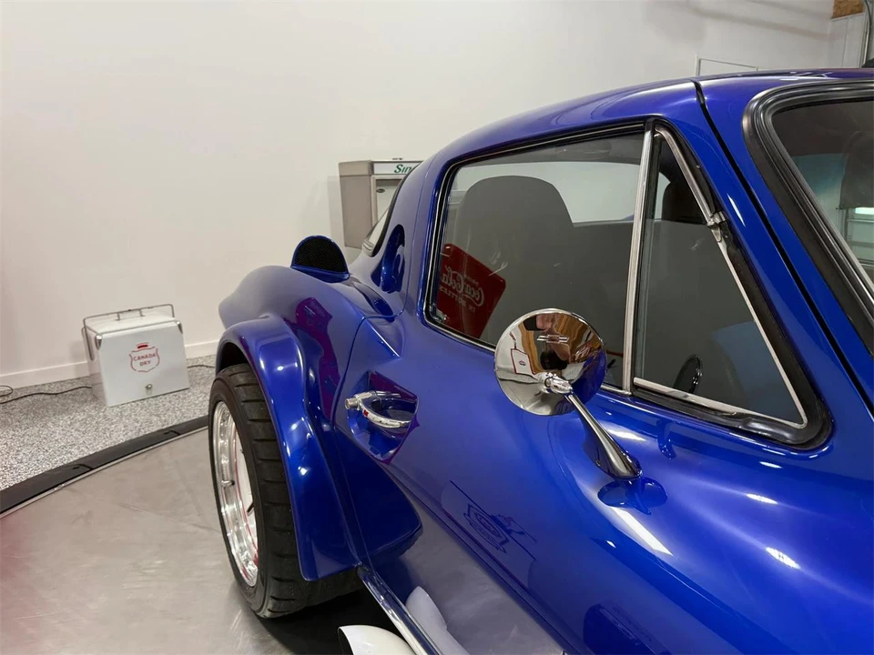 1966 Chevrolet Corvette C2 - Image 30 of 31