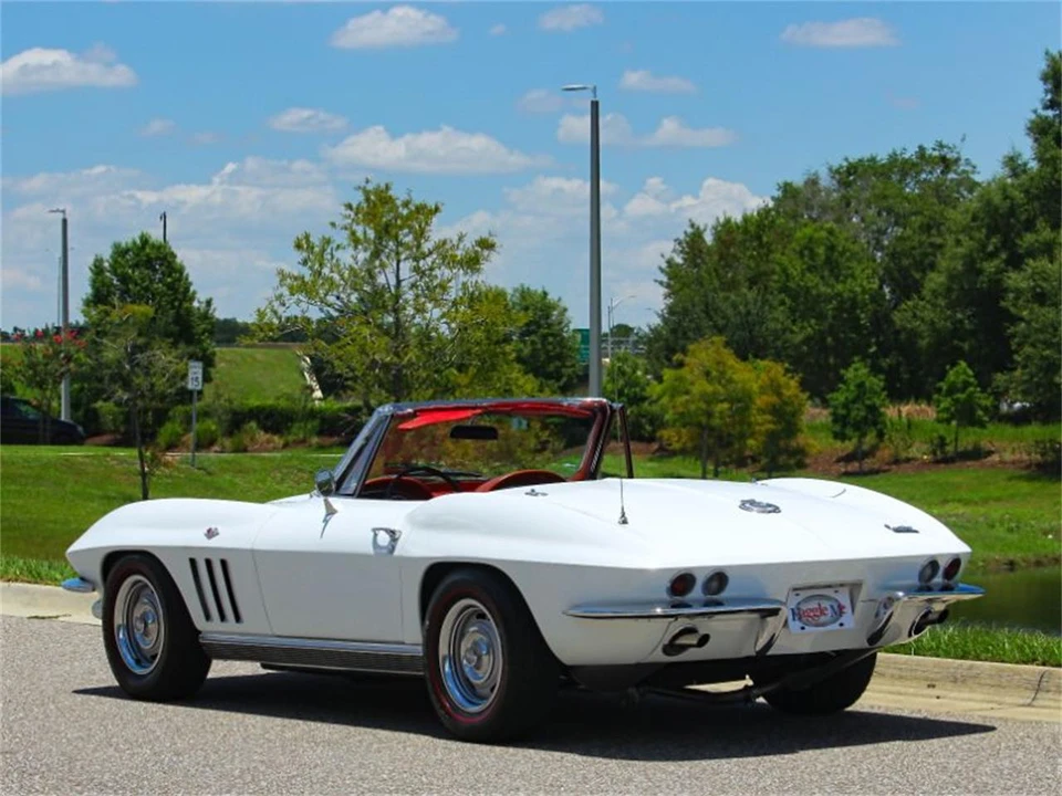 1966 Chevrolet Corvette C2 - Image 4 of 16