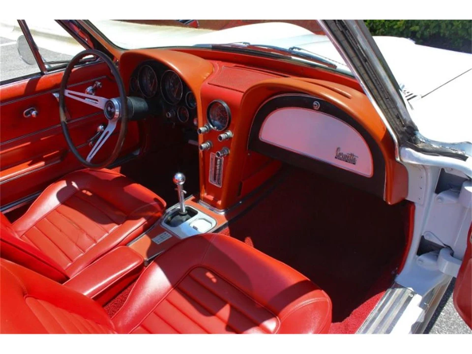 1966 Chevrolet Corvette C2 - Image 6 of 16