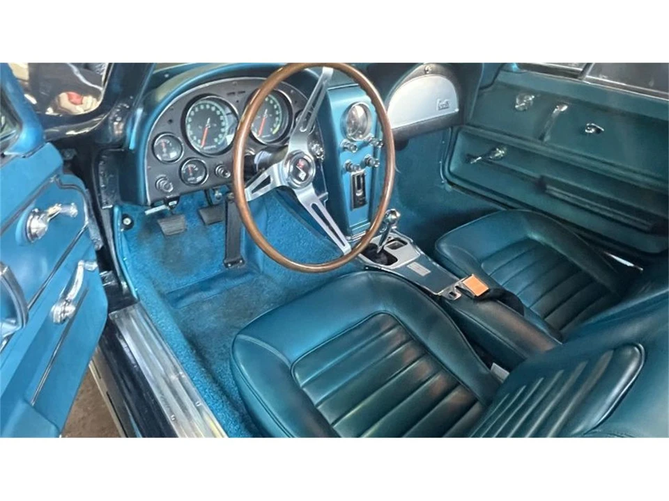1966 Chevrolet Corvette C2 - Image 4 of 22