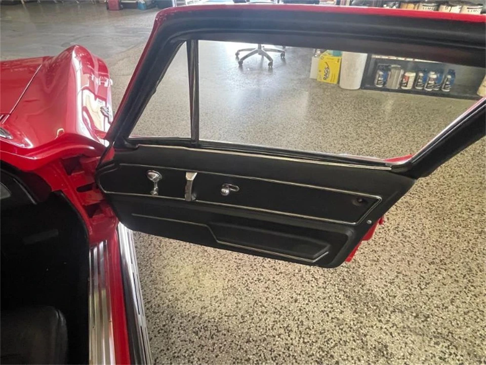 1966 Chevrolet Corvette C2 - Image 11 of 13