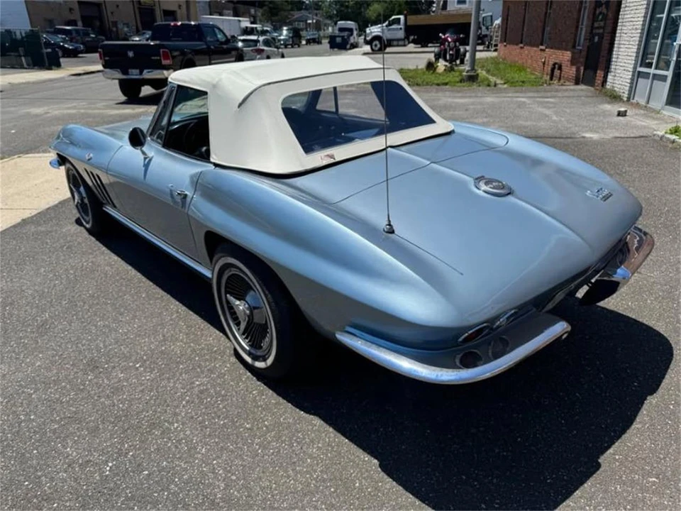 1966 Chevrolet Corvette C2 - Image 6 of 20