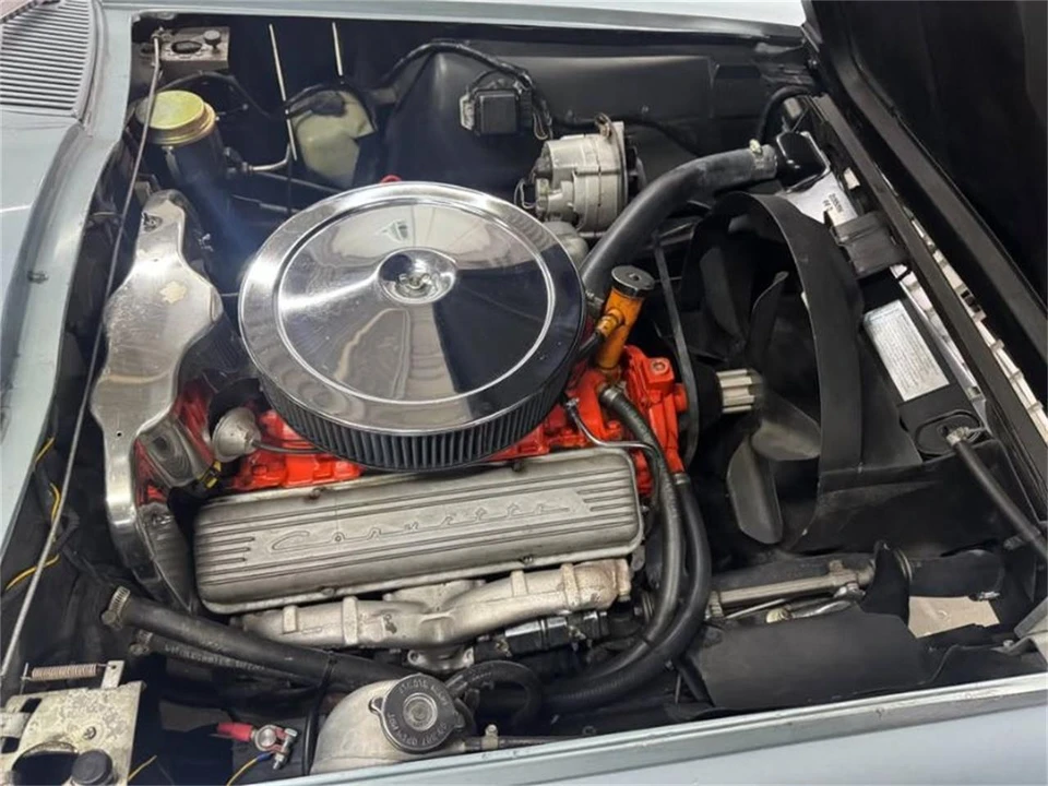 1966 Chevrolet Corvette C2 - Image 15 of 20