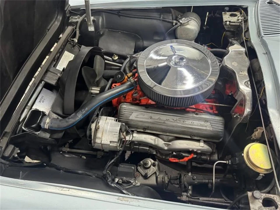1966 Chevrolet Corvette C2 - Image 17 of 20