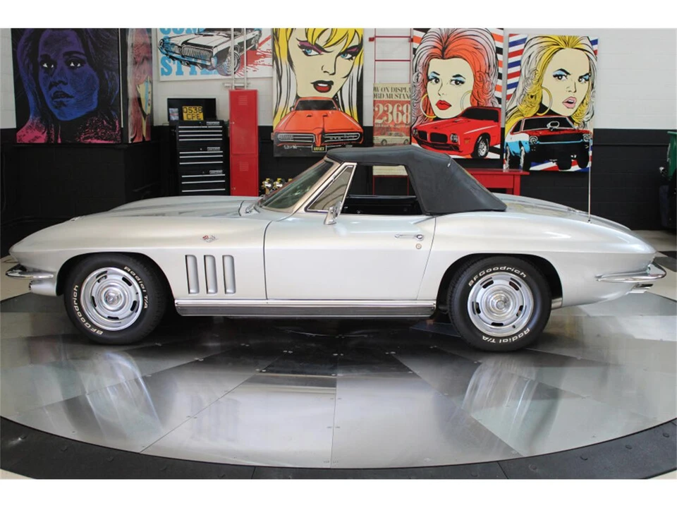 1966 Chevrolet Corvette C2 427 - Image 14 of 31