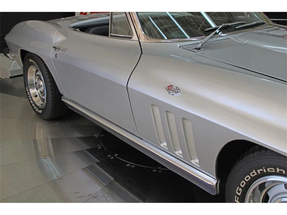 1966 Chevrolet Corvette C2 427 - Image 16 of 31