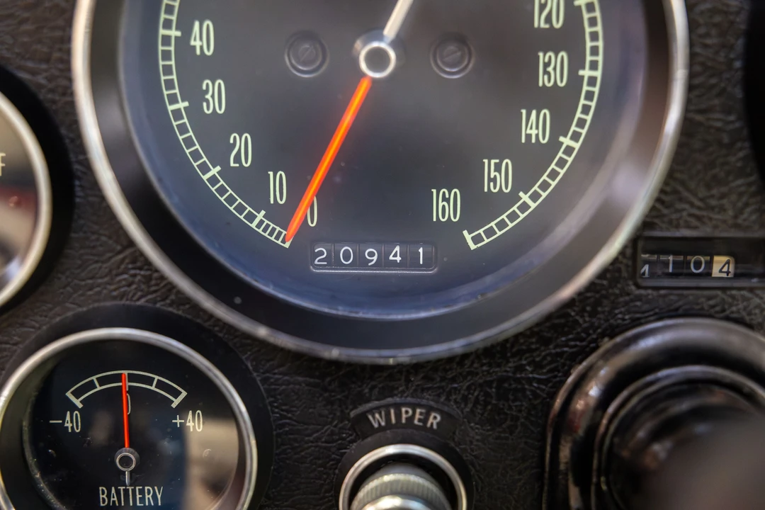 1966 Chevrolet Corvette C2 427 - Image 17 of 30
