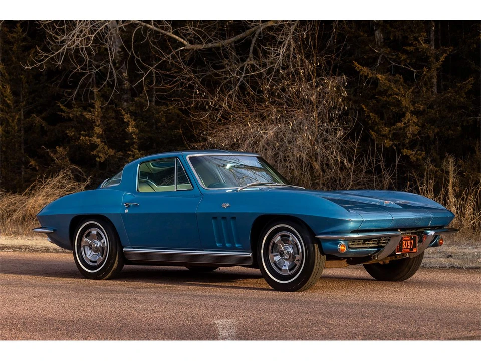 1966 Chevrolet Corvette C2 - Image 22 of 31