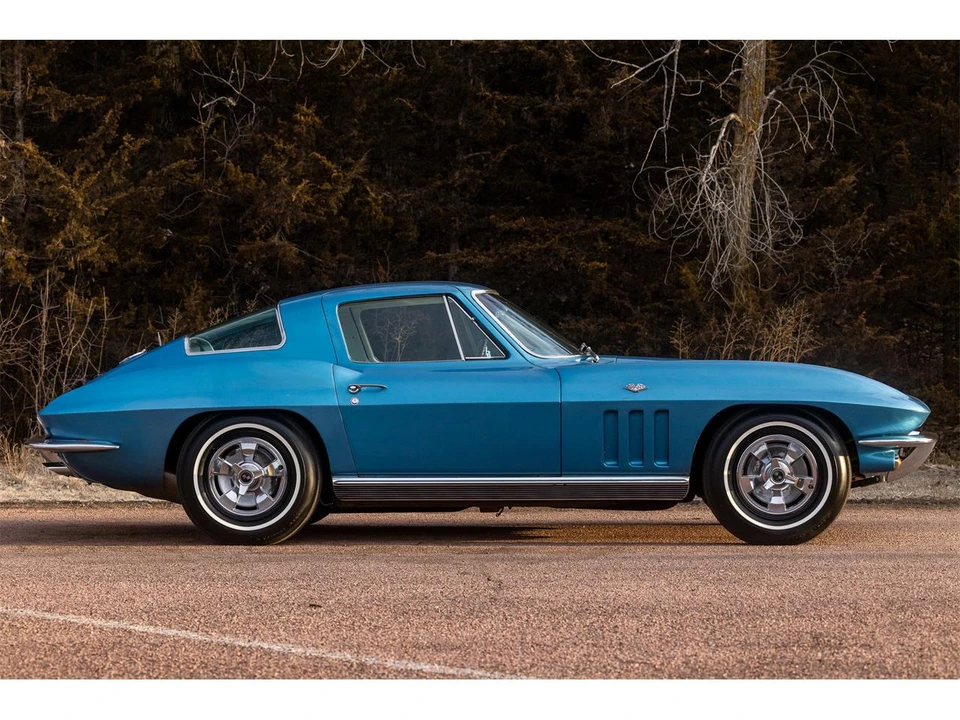1966 Chevrolet Corvette C2 - Image 23 of 31