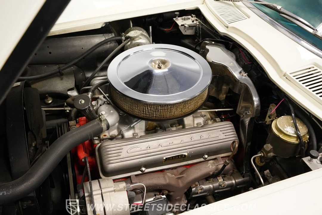 1966 Chevrolet Corvette C2 - Image 4 of 12