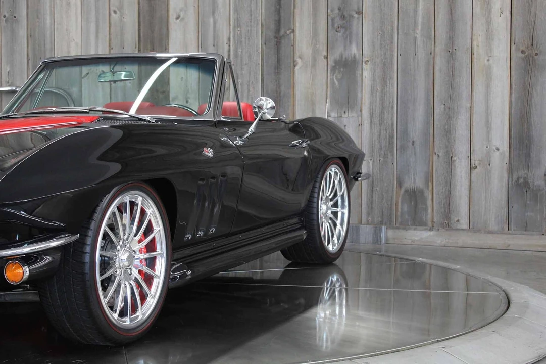 1966 Chevrolet Corvette C2 - Image 10 of 31