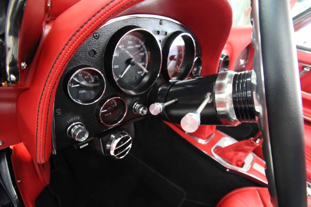 1966 Chevrolet Corvette C2 - Image 30 of 31