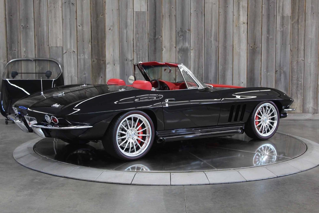 1966 Chevrolet Corvette C2 - Image 4 of 31