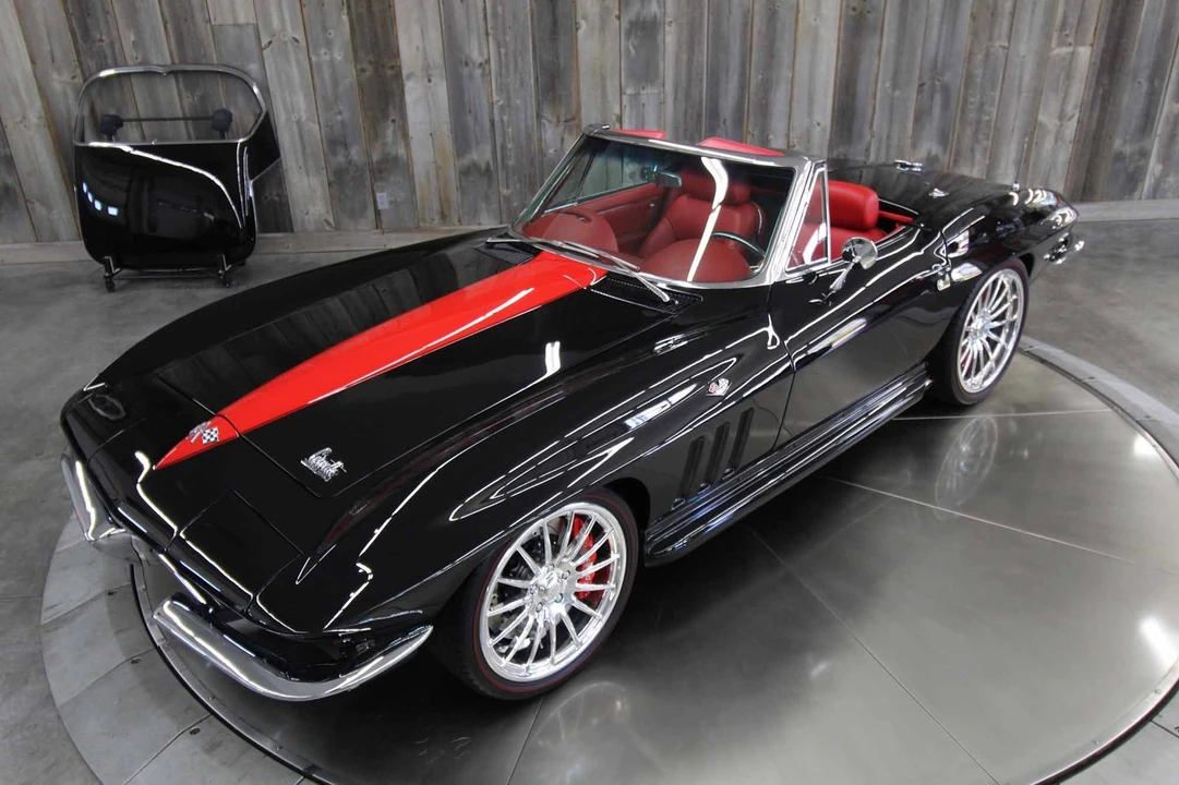 1966 Chevrolet Corvette C2 - Image 13 of 31
