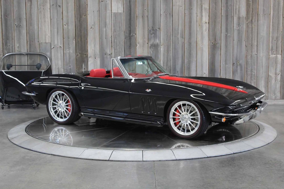 1966 Chevrolet Corvette C2 - Image 6 of 31