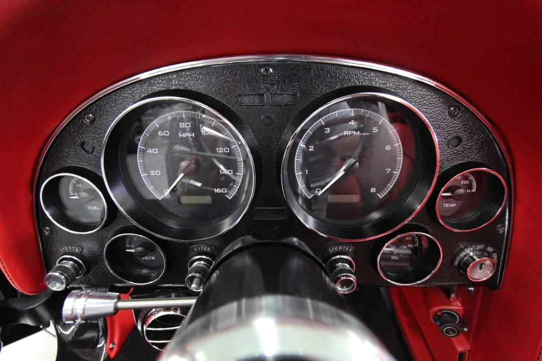 1966 Chevrolet Corvette C2 - Image 31 of 31