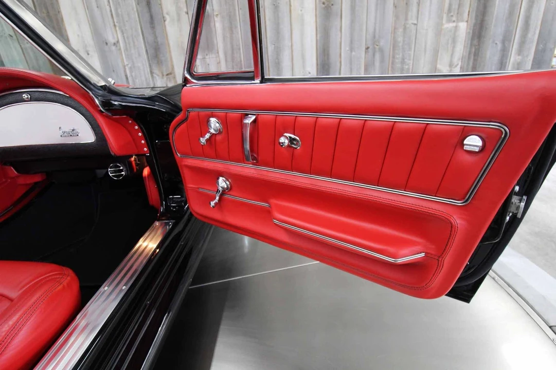 1966 Chevrolet Corvette C2 - Image 27 of 31