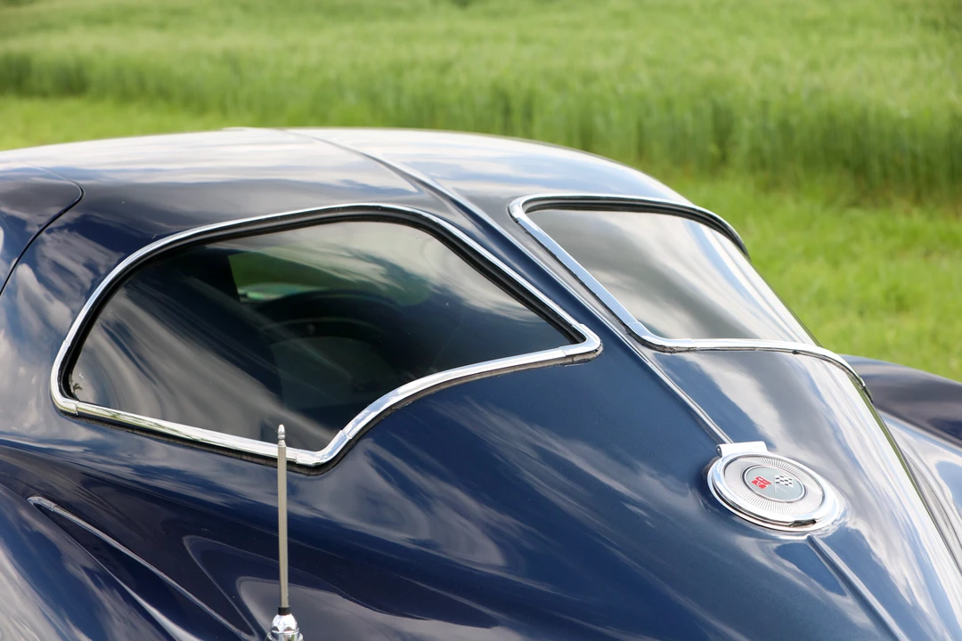 1966 Chevrolet Corvette C2 - Image 18 of 31