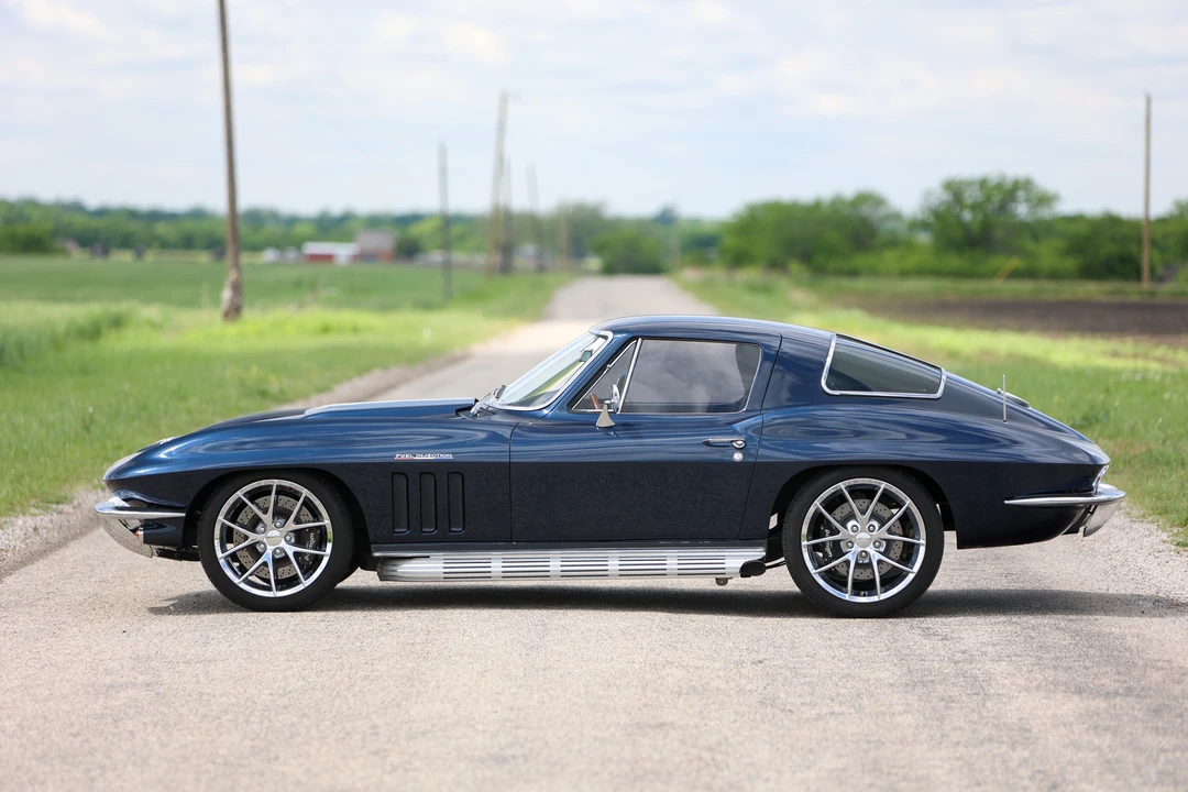 1966 Chevrolet Corvette C2 - Image 6 of 31