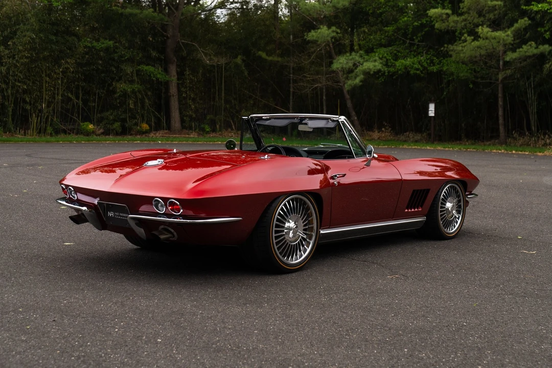 1966 Chevrolet Corvette C2 - Image 10 of 31