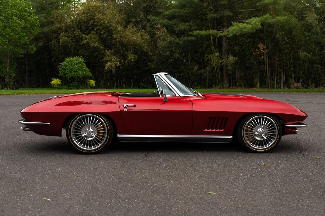1966 Chevrolet Corvette C2 - Image 11 of 31
