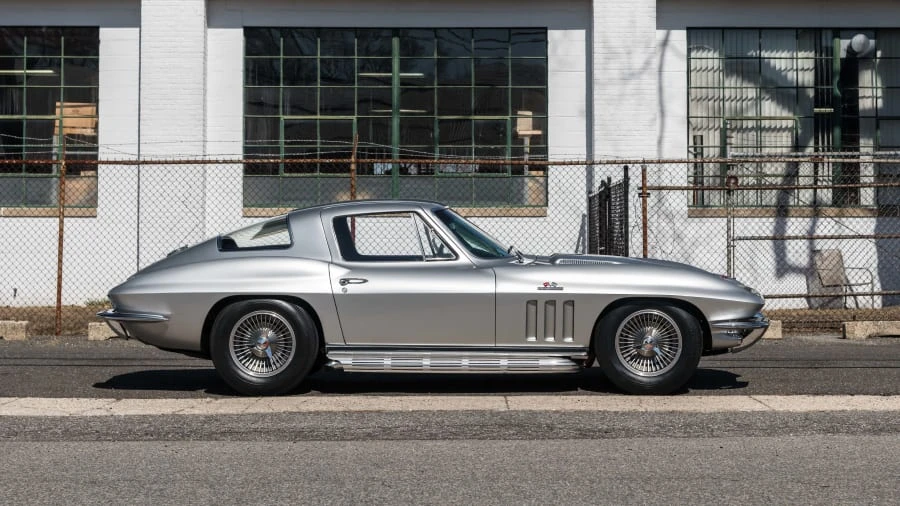1966 Chevrolet Corvette C2 - Image 8 of 20