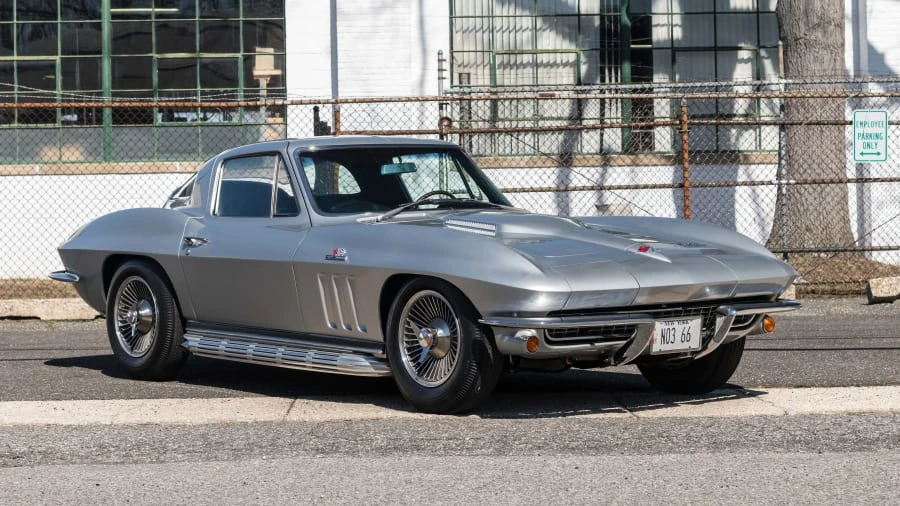 1966 Chevrolet Corvette C2 - Image 12 of 20