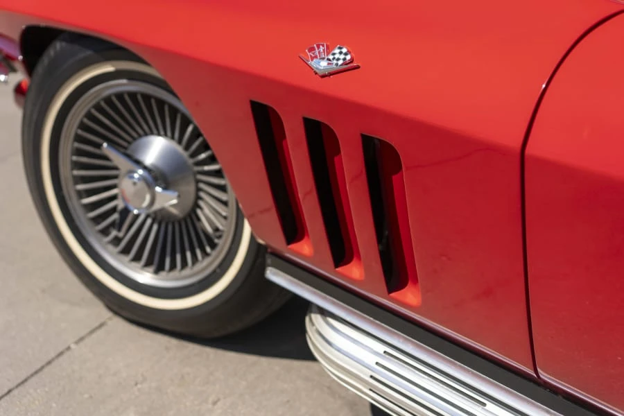 1966 Chevrolet Corvette C2 - Image 12 of 31
