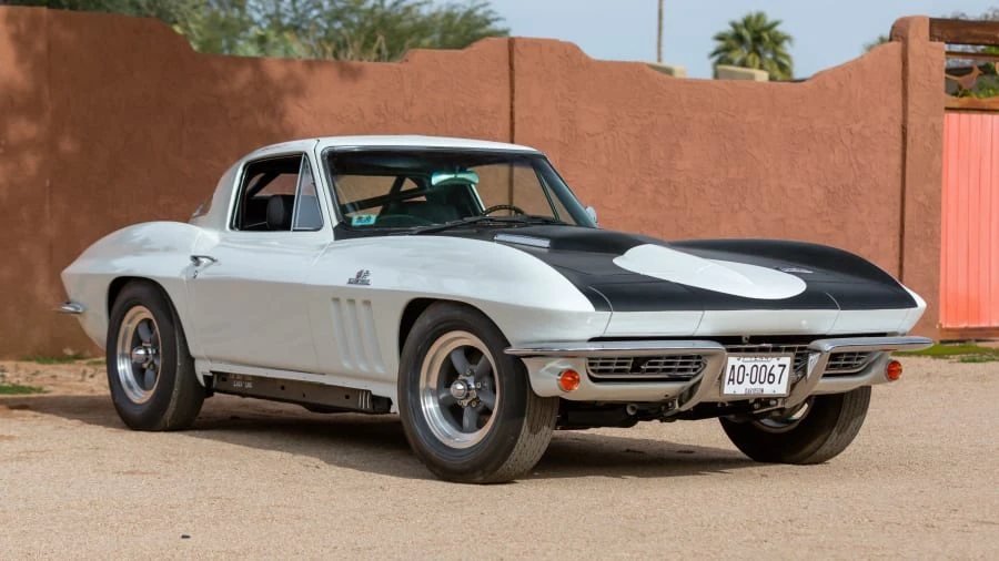 1966 Chevrolet Corvette C2 - Image 12 of 12