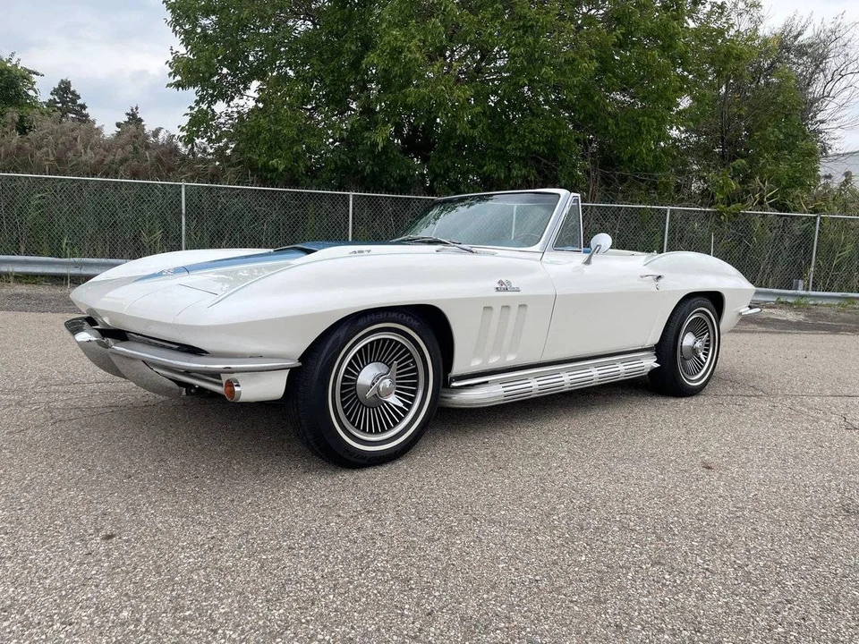 1966 Chevrolet Corvette C2 - Image 3 of 10
