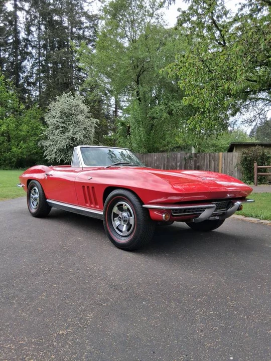 1966 Chevrolet Corvette C2 - Image 6 of 17