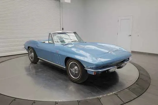 1966 Chevrolet Corvette C2 - Image 2 of 17