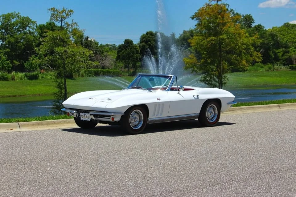 1966 Chevrolet Corvette C2 - Image 17 of 20