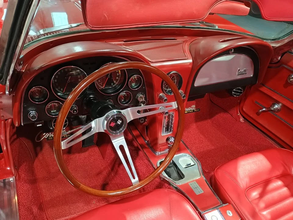 1966 Chevrolet Corvette C2 - Image 10 of 19