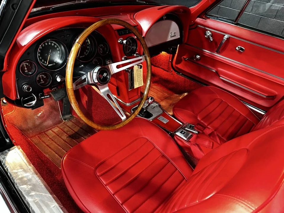 1966 Chevrolet Corvette C2 - Image 3 of 21