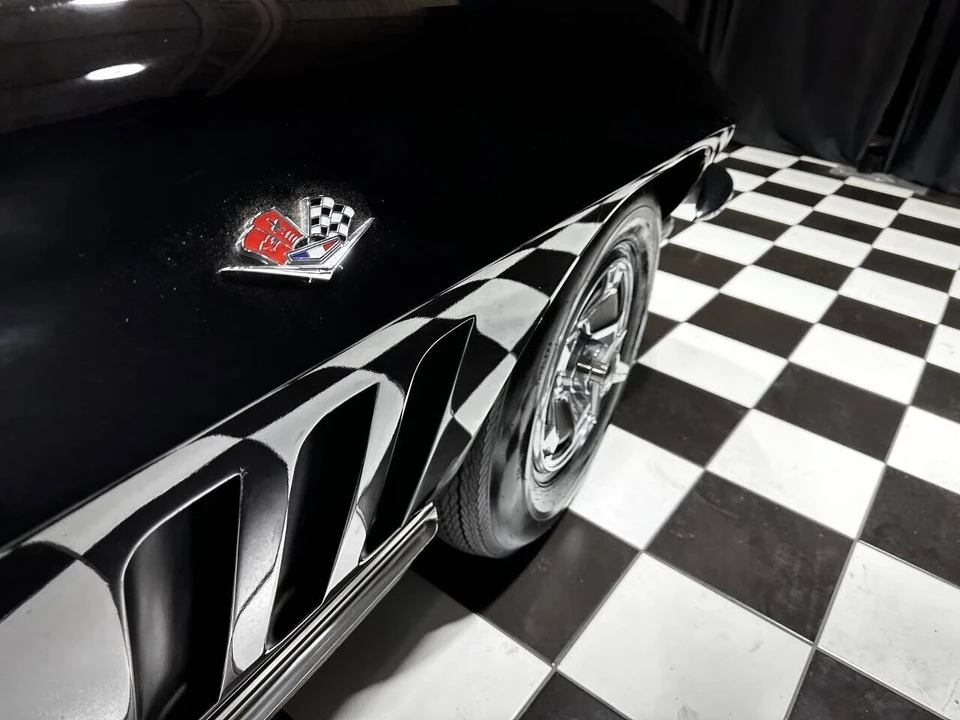 1966 Chevrolet Corvette C2 - Image 17 of 21