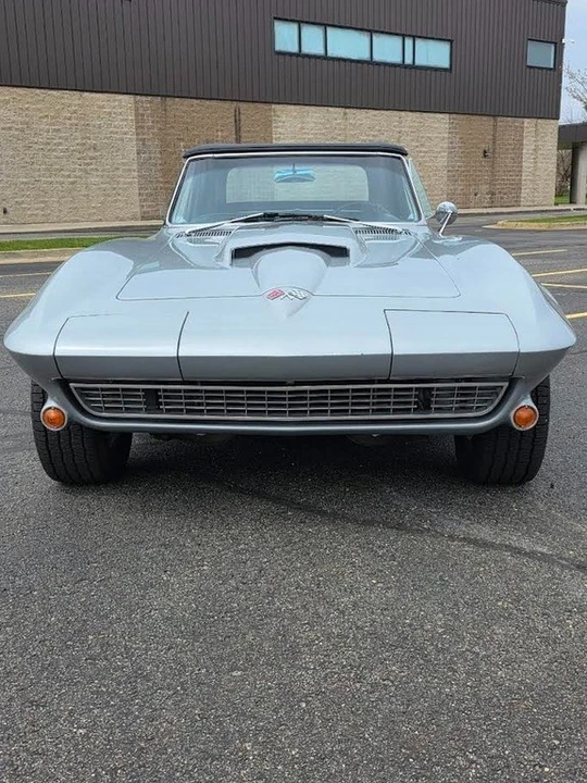 1966 Chevrolet Corvette C2 - Image 17 of 21