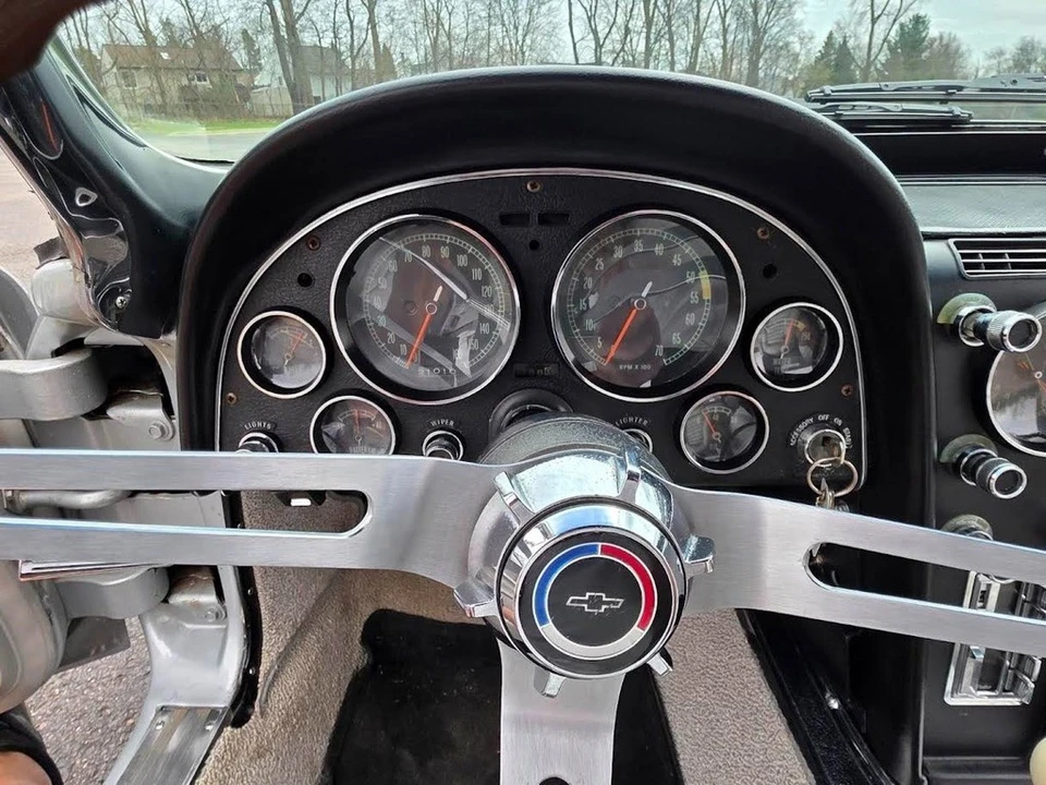 1966 Chevrolet Corvette C2 - Image 8 of 21