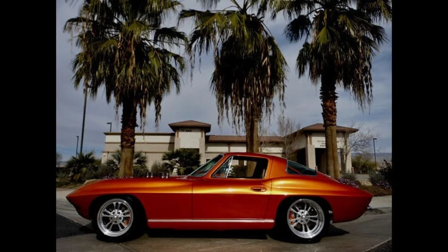 1966 Chevrolet Corvette C2 - Image 2 of 8