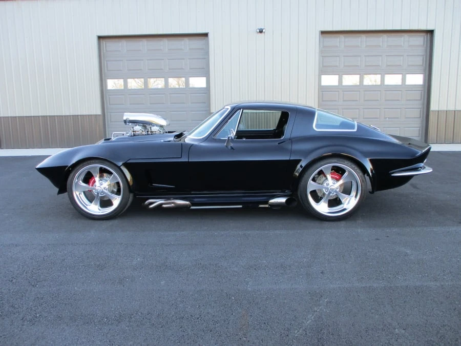 1966 Chevrolet Corvette C2 - Image 2 of 12