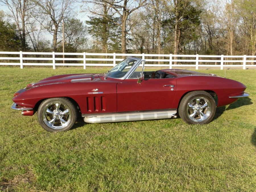 1966 Chevrolet Corvette C2 - Image 2 of 12